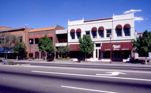 Sam's Metro Deli - Chipman Petersen Building, 415 S. Mill Ave.