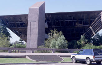 City Hall, 31 E. 5th Street