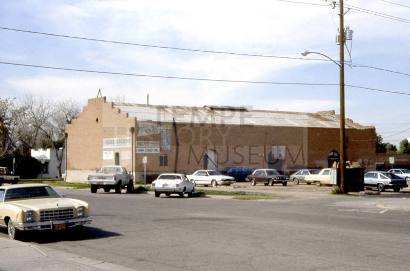 Ellingson Warehouse, 24 W. 7th Street