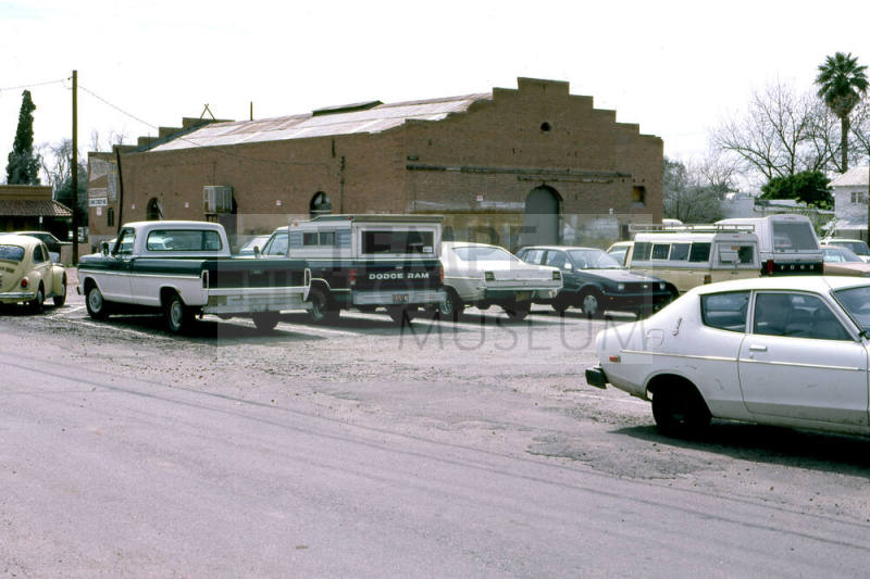 Ellingson Warehouse, 24 W. 7th Street