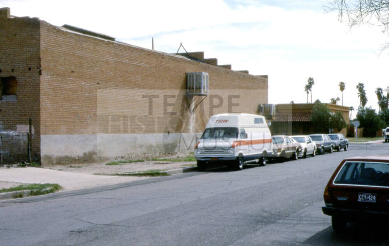 Ellingson Warehouse, 24 W. 7th Street