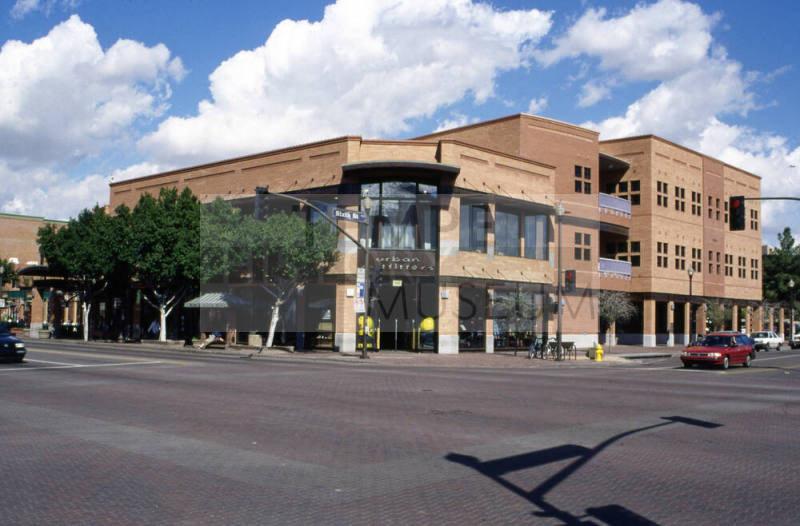 525 S. Mill Ave.