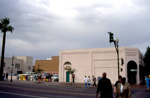 420 S. Mill Ave.