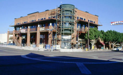 420 S. Mill Ave.
