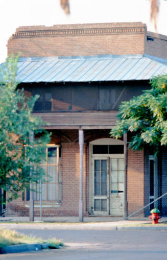 Hackett House, 405 S. Maple Ave.