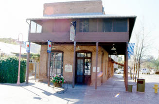 Hackett House, 405 S. Maple Ave.