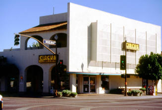 Laird Building before renovation, 501 S. Mill Ave.
