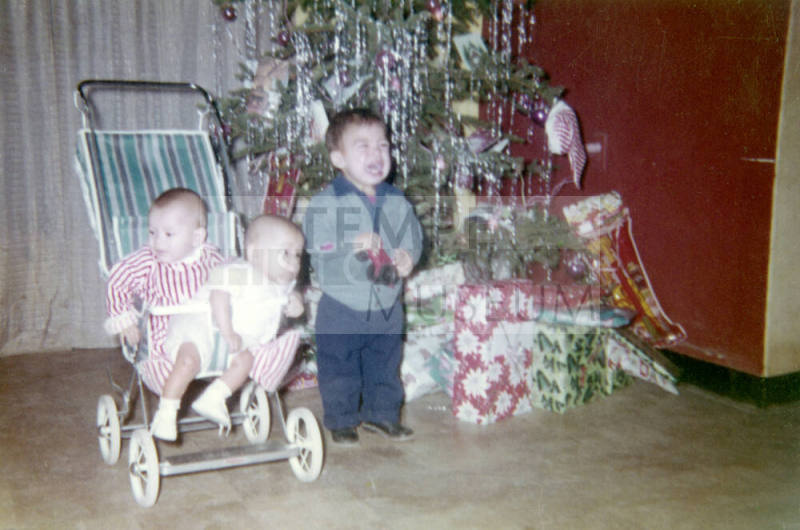Rodriguez grandchildren at Christmas