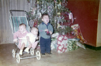 Rodriguez grandchildren at Christmas