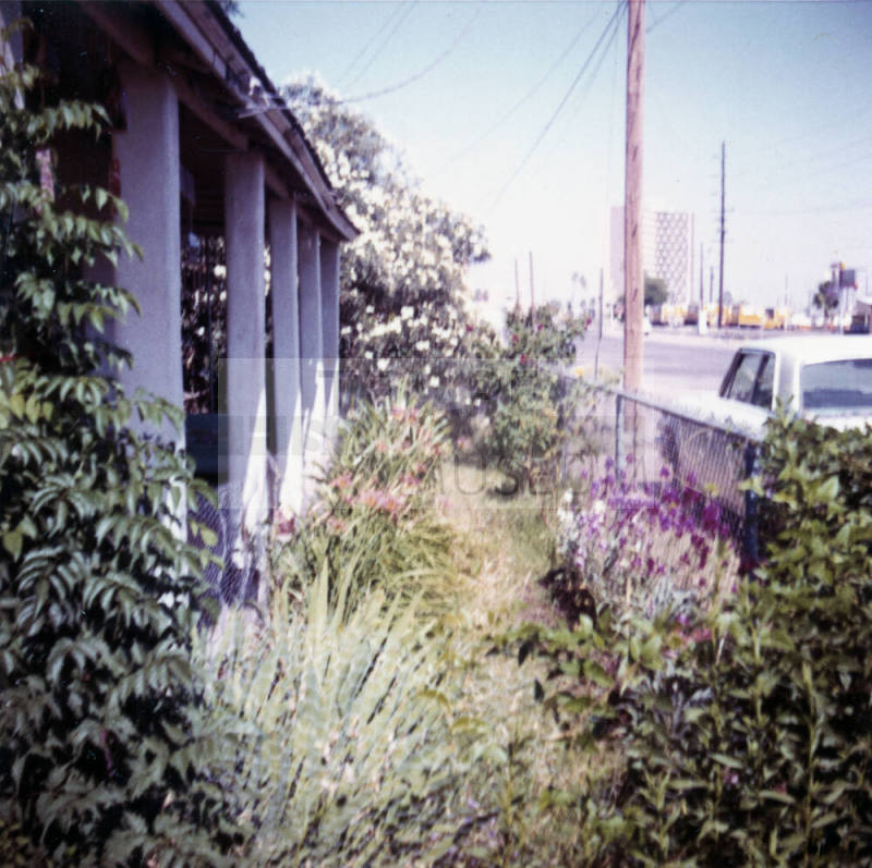 Front of Elias-Rodriguez house on 8th Street