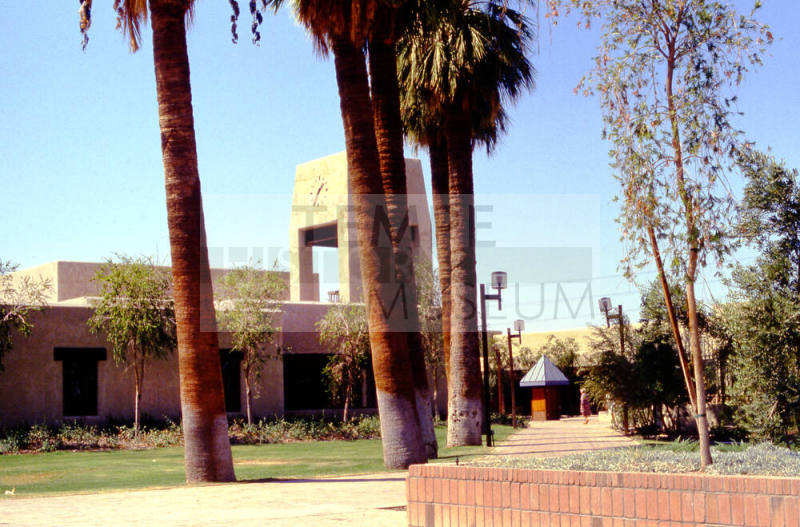 Mercado del Rio, 222 S. Mill Ave.
