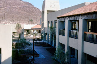 Mercado del Rio, 222 S. Mill Ave.