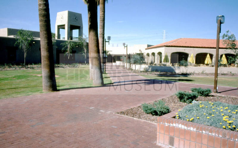 Mercado del Rio, 222 S. Mill Ave.