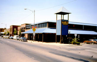 Mill Ave. Shops, 414 S. Mill Ave.