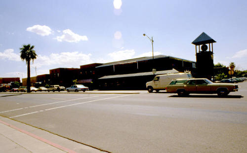 Mill Ave. Shops, 414 S. Mill Ave.