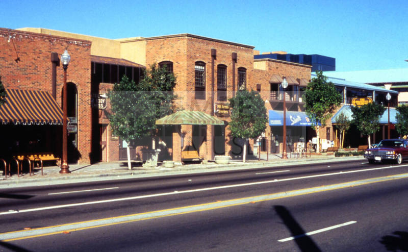Mill Ave. Shops, 414 S. Mill Ave.