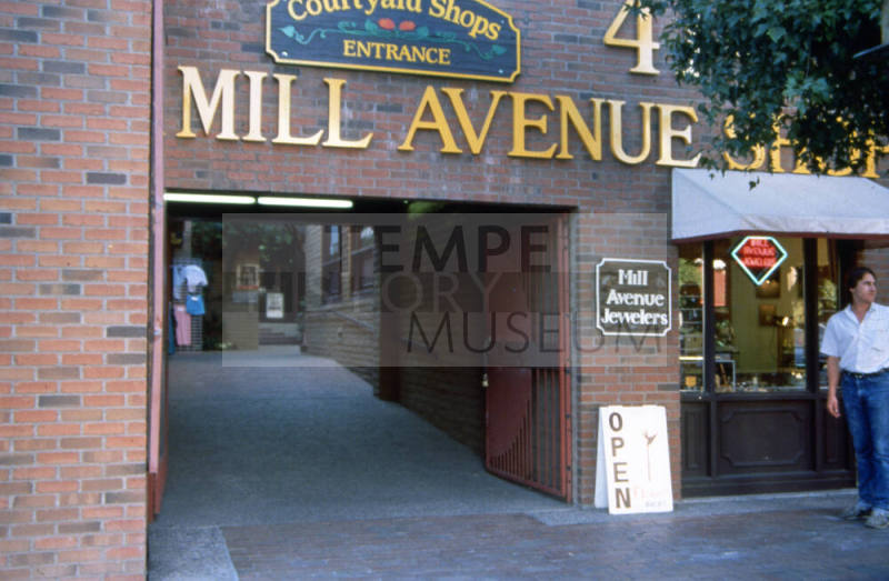 Mill Ave. Shops, 414 S. Mill Ave.