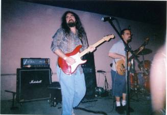 Mojo Farmers, Bill Baker and Dave Anderson, at Sail Inn