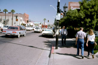 Mill Ave. Streetscape - street scene