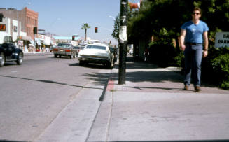 Mill Ave. Streetscape - street scene