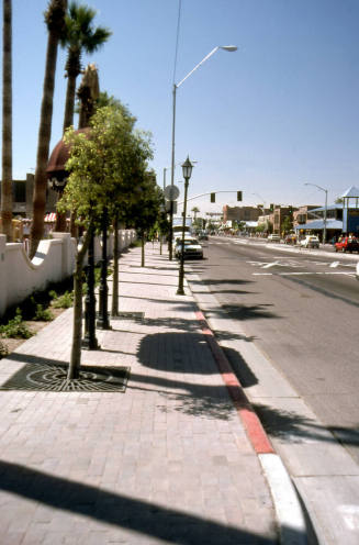 Mill Ave. Streetscape street scene