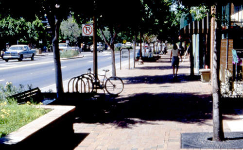 Mill Ave. Streetscape - street scene