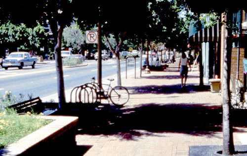 Mill Ave. Streetscape - street scene