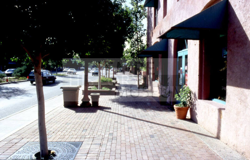 Mill Ave. Streetscape - street scene