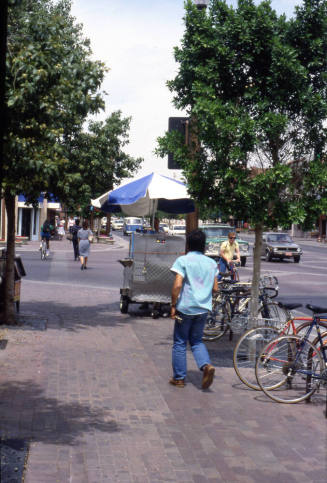 Mill Ave. Streetscape - street scene