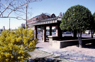 Mill Ave. Streetscape - covered bus stop