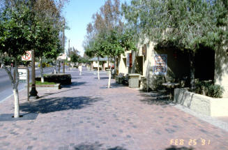 Mill Ave. Streetscape - street scene