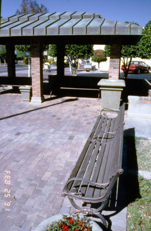 Mill Ave. Streetscape - covered bus stop