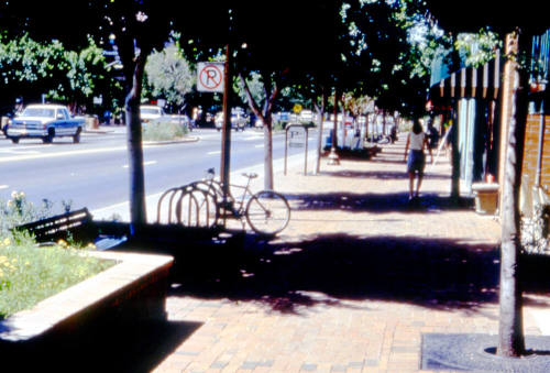Mill Ave. Streetscape - street scene
