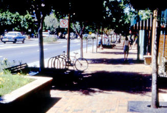 Mill Ave. Streetscape - street scene