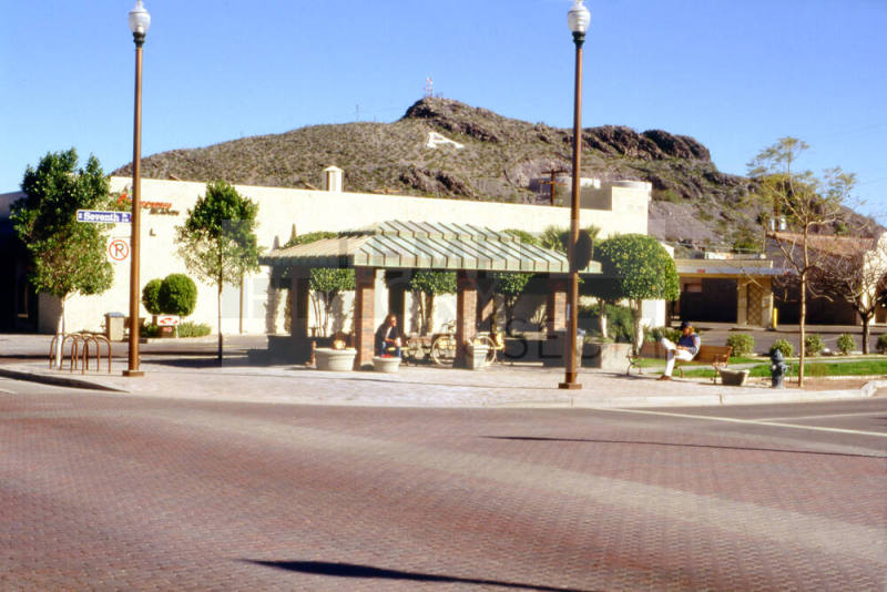 Mill Ave. Streetscape - covered bus stop
