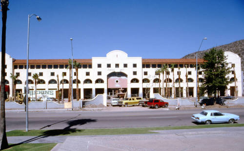 Mission Palms Hotel construction