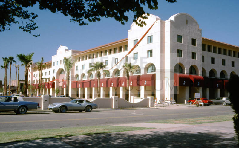 Mission Palms Hotel opening day