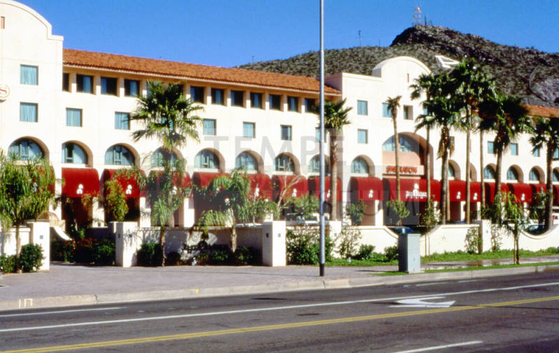 Mission Palms Hotel