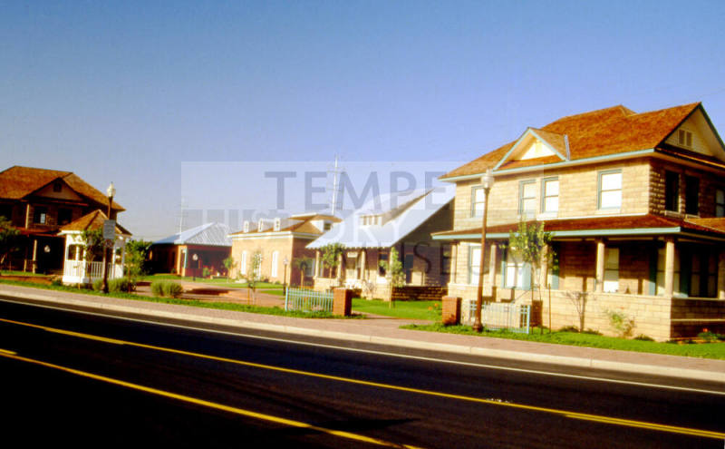 Olde Towne Square, 150 S. Ash Ave.