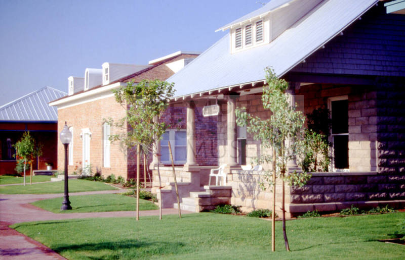Olde Towne Square, 150 S. Ash Ave.