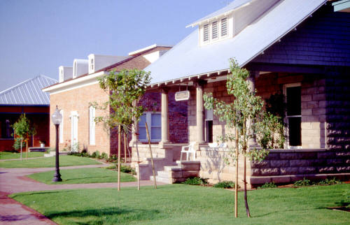 Olde Towne Square, 150 S. Ash Ave.