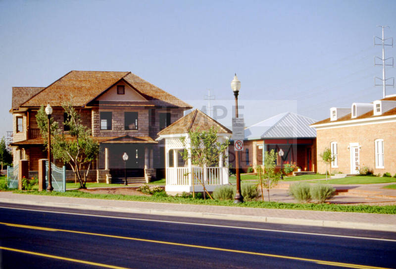 Olde Towne Square, 150 S. Ash Ave.