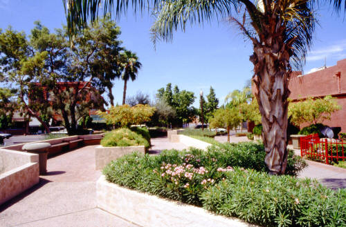 Plazita de Descanso, 511 S. Mill Ave.