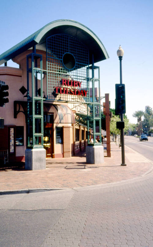 Ruby Tuesday Restaurant, 4 E. University Dr.