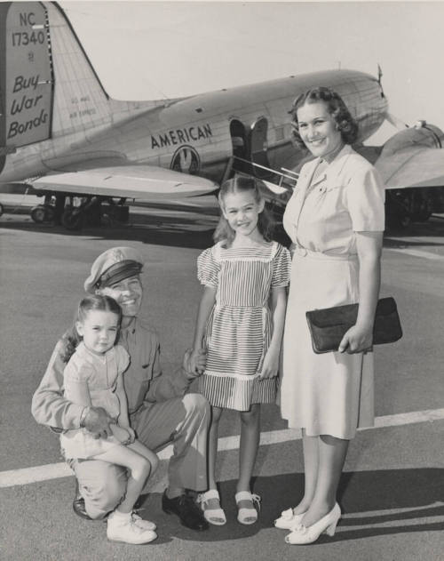 Howard Pyle and Family- Sky Harbor Airport