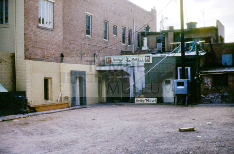 Alley at rear of 401 S. Mill Ave.