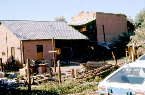 401 S. Maple Ave.