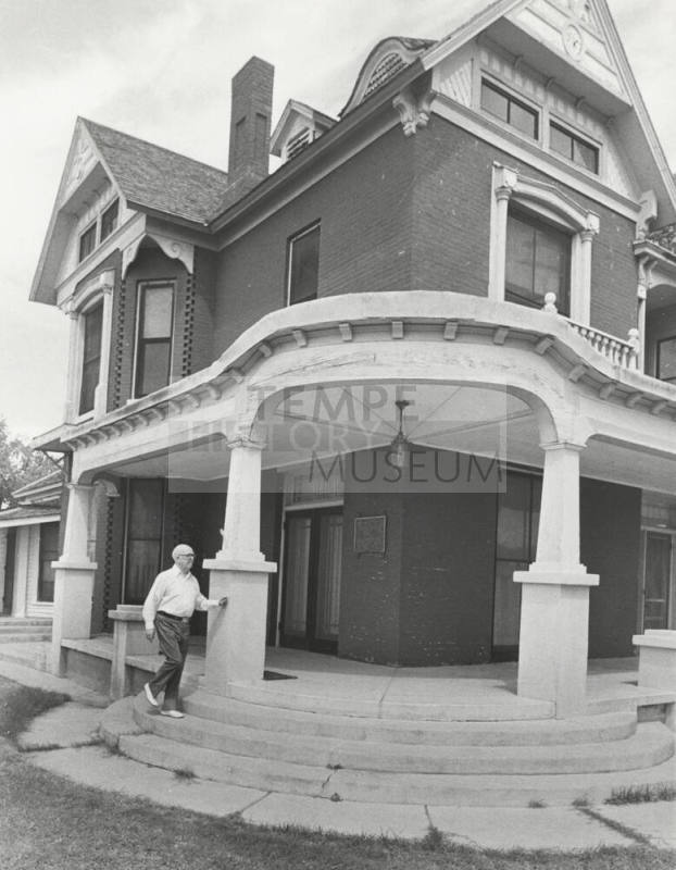 Howard Pyle on Steps of Petersen House