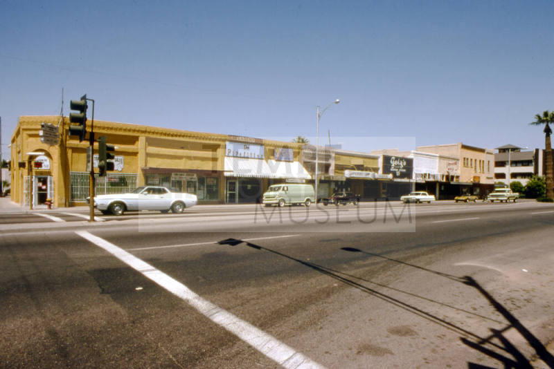 420 S. Mill Ave.
