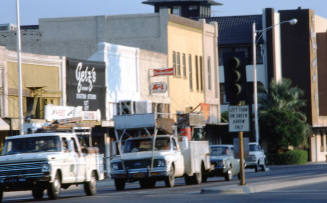 Street Scene, 414 S. Mill Ave.